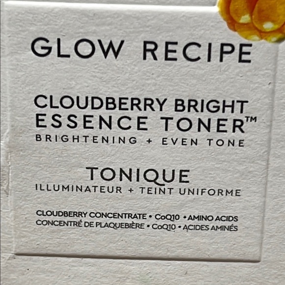 Glow Recipe Cloudberry Bright Essence Toner - Orange - Picture 8 of 11